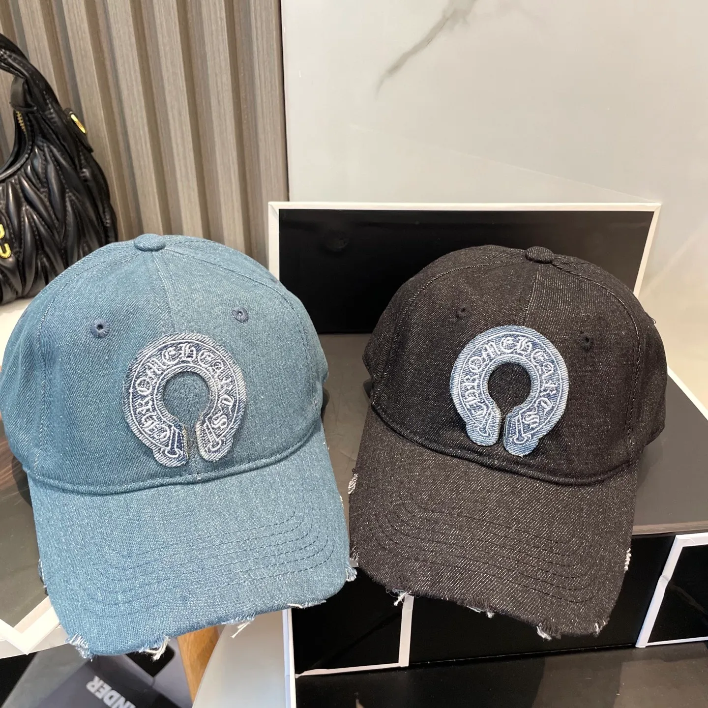 P60 Croxin's new high-quality washed denim baseball cap, high-end customized version! The same style as the internet celebrity fashion blogger! Wall crack recommended! Great quality! Head circumference 57cm